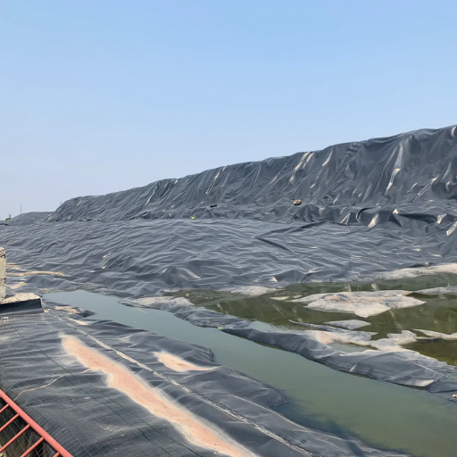 Similarities and Synergies: HDPE Geomembrane and PVC Geomembrane