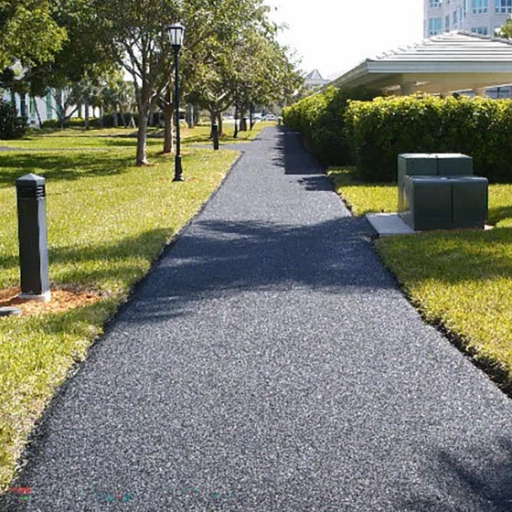 Benefits of Using Rubber Tracks on Pavement
