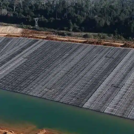 Disadvantages and Limitations of Bituminous Liners