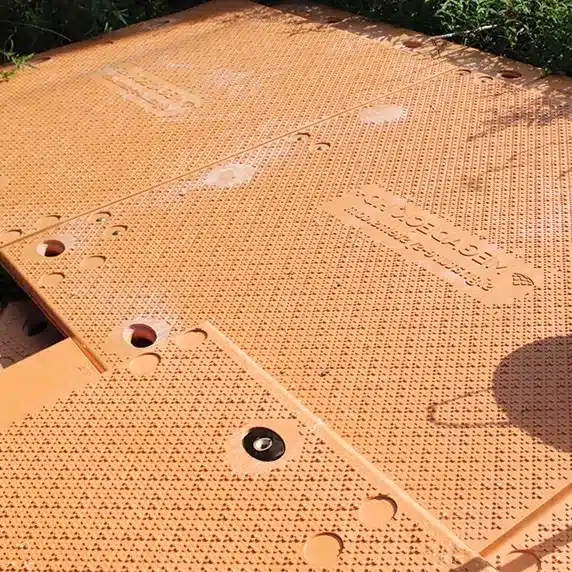 Comparing Composite Mats with Traditional Solutions