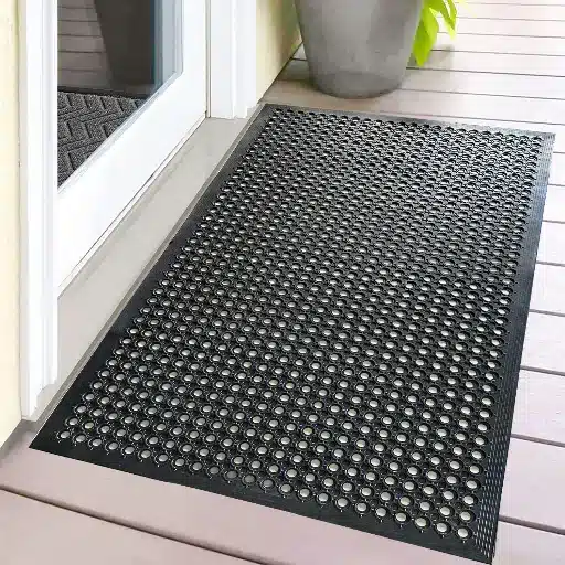 Types of Outdoor Rubber Mats