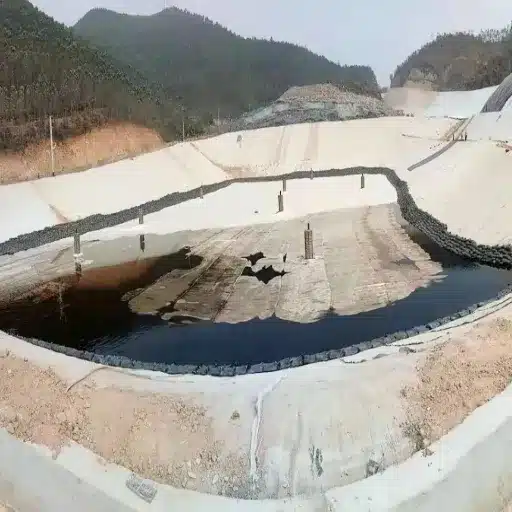 Introduction to Geosynthetic Clay Liners (GCLs)