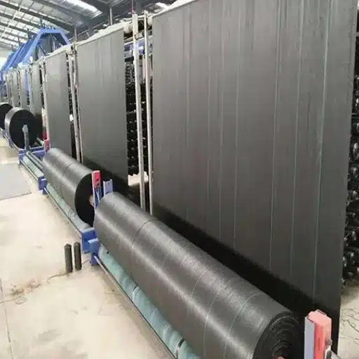 Comparative Analysis_ Woven vs. Nonwoven Geotextiles