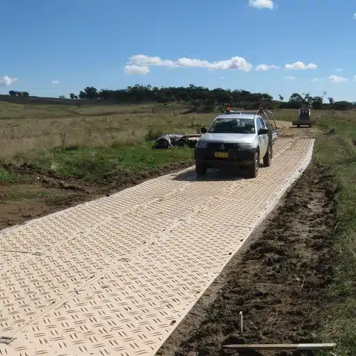 Composite vs. Fiberglass Reinforced Mats Comparison