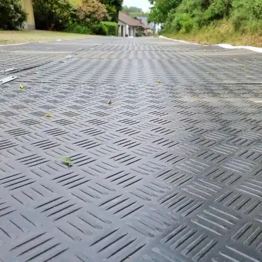 Interlocking Access Mats: Connection Systems Guide