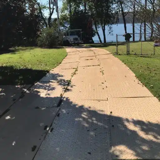 HDPE vs Composite Ground Protection Mats_ Head-to-Head Comparison