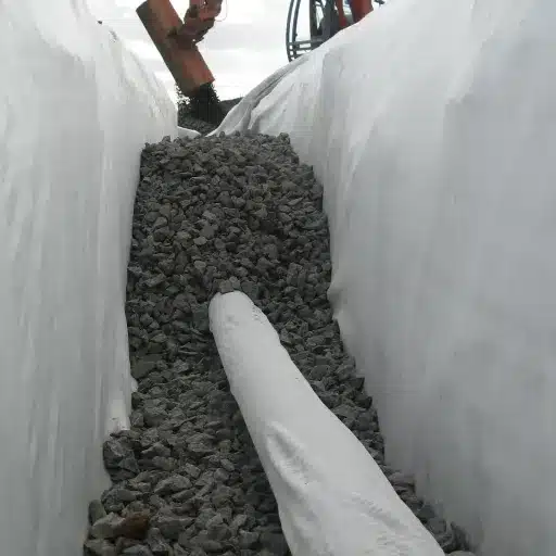 Retaining Wall Drainage with Nonwoven Geotextile