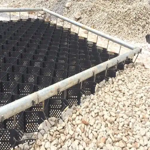 Which Applications Favor Geogrid vs Geocell